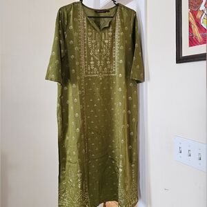 Rangmanch Olive Green Kurti